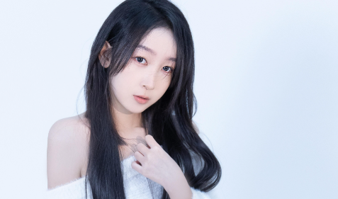坤坤寒進桃子里