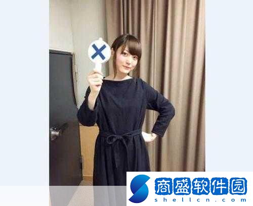 花澤香菜兵庫(kù)北表情包出自哪里